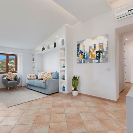 Maison Due Golfi SantʼAgata sui Due Golfi Extérieur photo