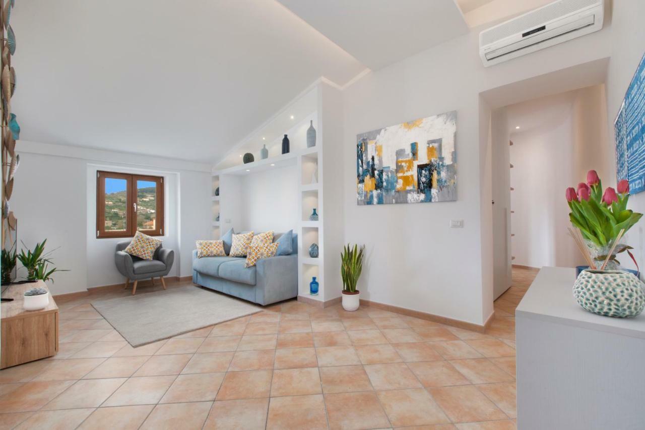 Maison Due Golfi SantʼAgata sui Due Golfi Extérieur photo